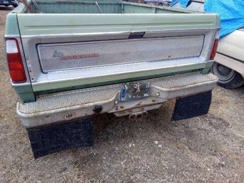 1973 Dodge D200 Pickup