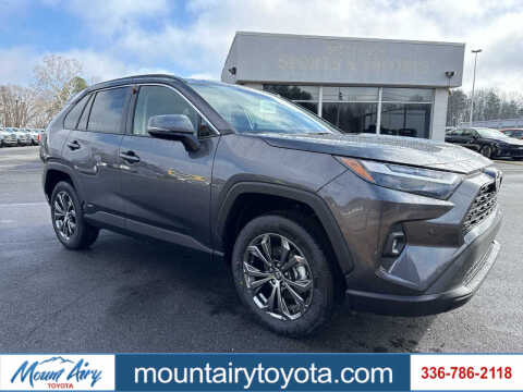 2025 Toyota RAV4 Hybrid XLE Premium