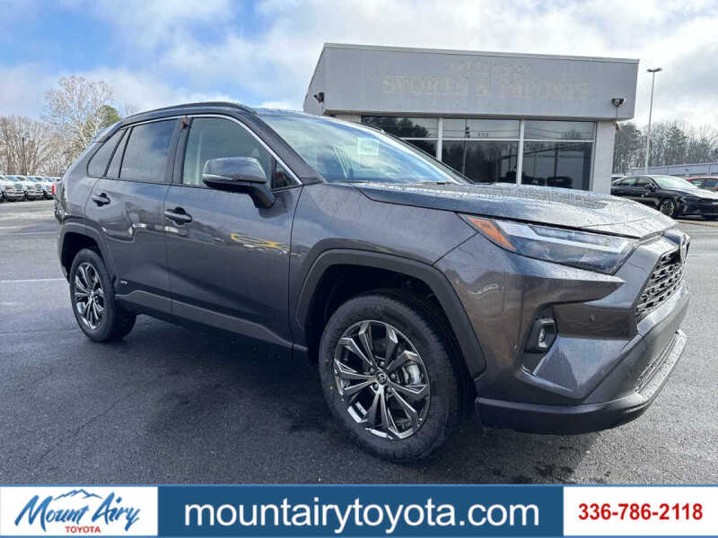 2025 Toyota RAV4 Hybrid XLE Premium