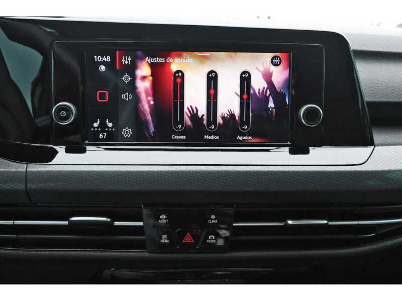 2023 Volkswagen Golf GTI 40th Anniversary Edition