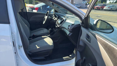 2020 Chevrolet Sonic LT