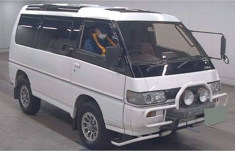 1993 Mitsubishi DELICA L300 for sale at JDM Car & Motorcycle LLC in Shoreline WA