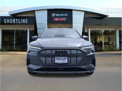 2019 Audi e-tron quattro Prestige