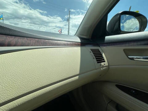 2011 Toyota Avalon Limited