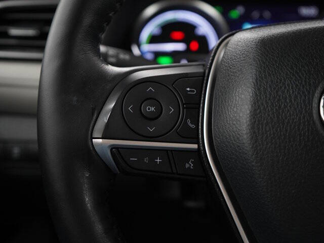 2021 Toyota Camry Hybrid XLE