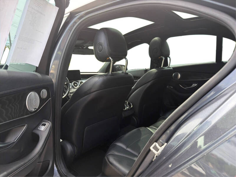 2016 Mercedes-Benz C-Class