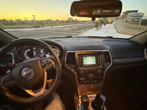 2016 Jeep Grand Cherokee Laredo E