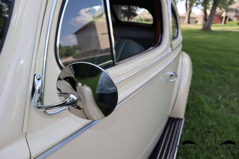 1940 Packard 160