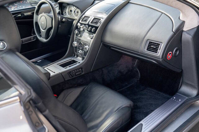 2009 Aston Martin DB9 29
