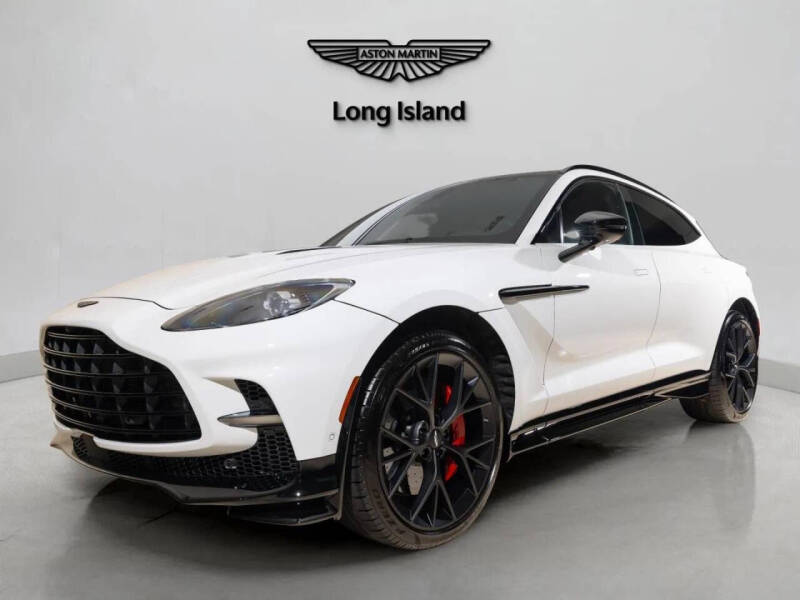 2026 Aston Martin DBX 707