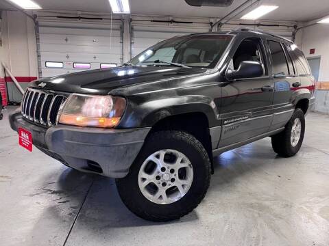 2002 Jeep Grand Cherokee for sale at Mission Auto SALES LLC in Canton OH