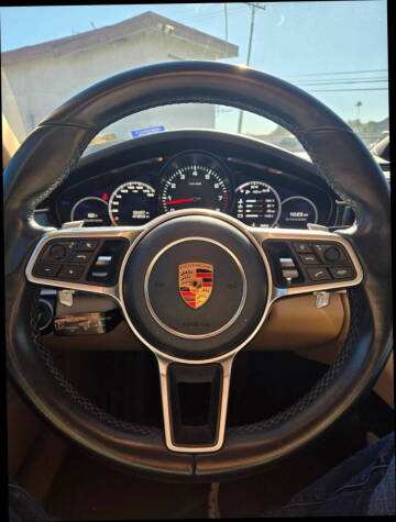 2018 Porsche Panamera