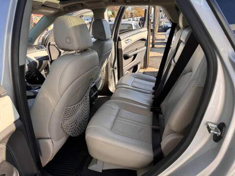 2016 Cadillac SRX Performance Collection