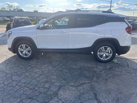 2022 GMC Terrain SLE