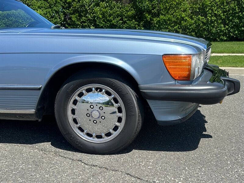 1986 Mercedes-Benz 560-Class 560 SL