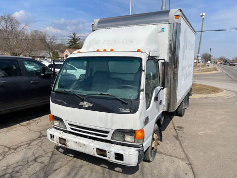 2004 Chevrolet W4500 for sale at 1 Price Auto in Mount Clemens MI