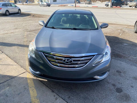 2013 Hyundai Sonata for sale at Unique Motors in Rock Island IL