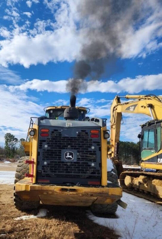 2015 John Deere 824K