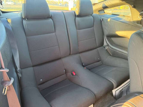 2014 Ford Mustang V6