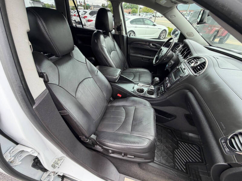 2017 Buick Enclave Leather