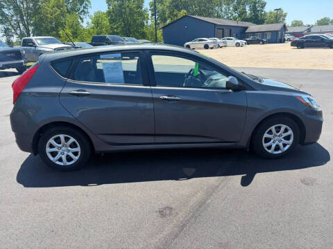 2013 Hyundai Accent GS