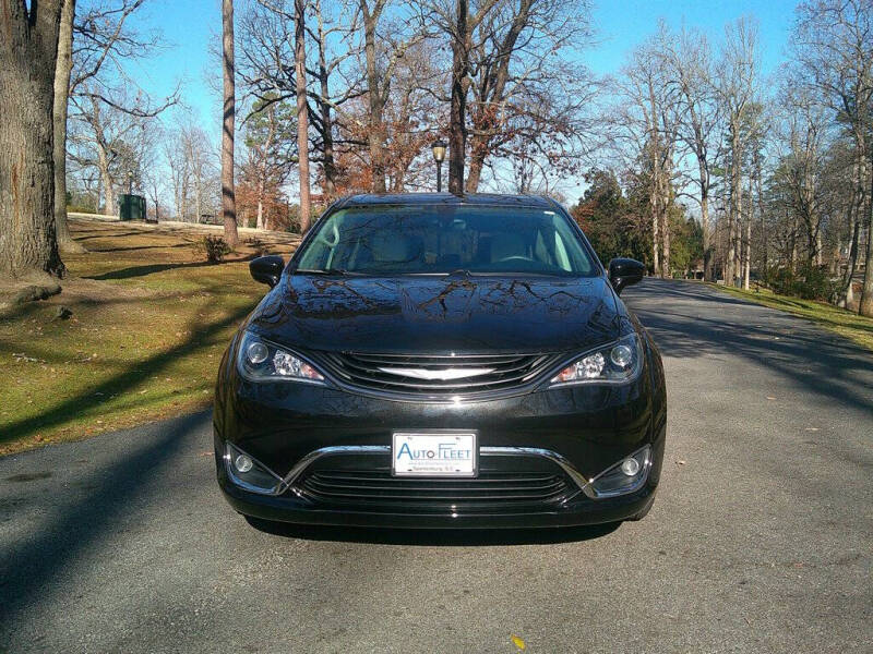 2017 Chrysler Pacifica Hybrid Touring Plus