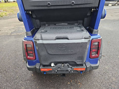 2025 Evolution D-Max 4