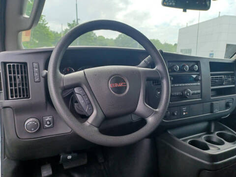 2024 GMC Savana 2500