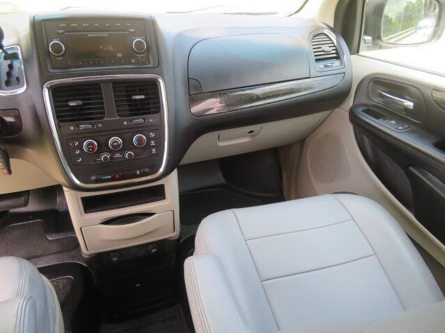 2014 Dodge Grand Caravan SE