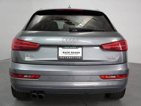 2016 Audi Q3 2.0T quattro Premium Plus