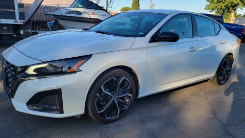 2024 Nissan Altima 2.5 SR