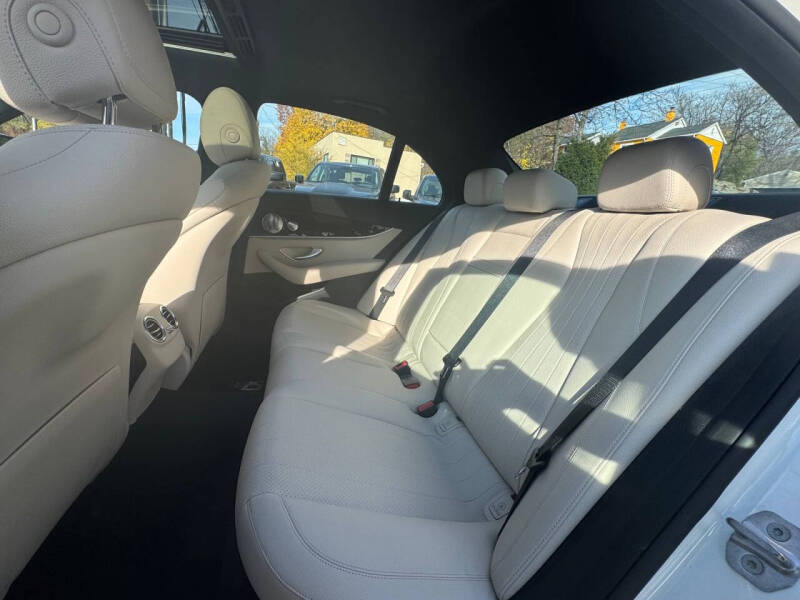 2017 Mercedes-Benz E-Class E 300 4MATIC