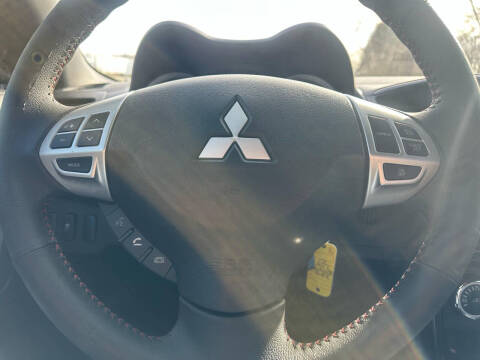 2017 Mitsubishi Lancer LE