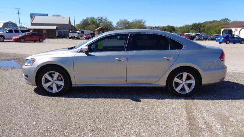2013 Volkswagen Passat for sale at L & L Sales - V&R  FINANCE in Mexia TX