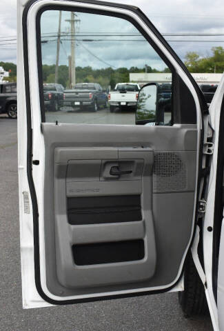 2014 Ford E-Series E-150