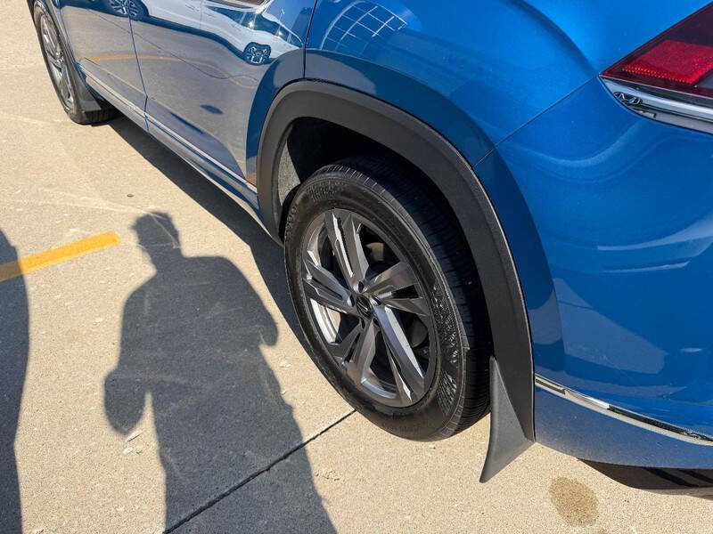 2024 Volkswagen Atlas Cross Sport SEL R-Line 4Motion