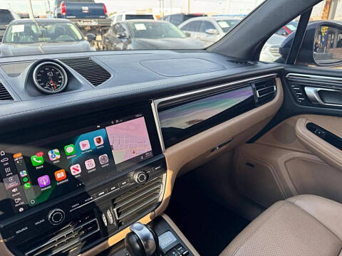 2020 Porsche Macan S