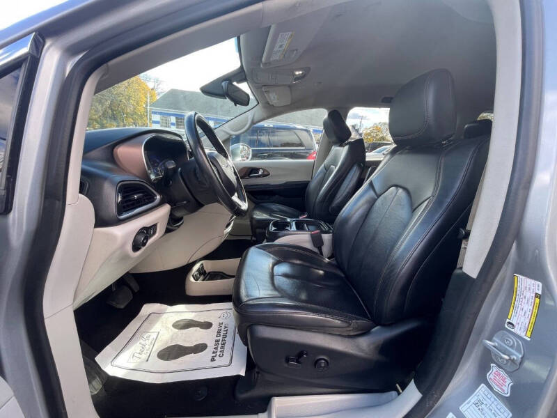 2018 Chrysler Pacifica Touring L