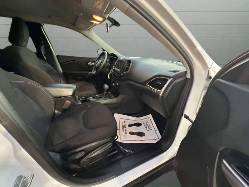 2019 Jeep Cherokee Latitude