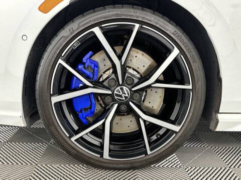 2023 Volkswagen Golf R 4Motion
