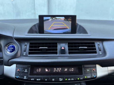 2014 Lexus CT 200h