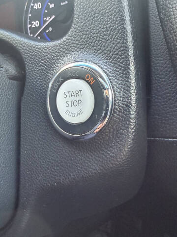 2011 Infiniti G37 Sedan x