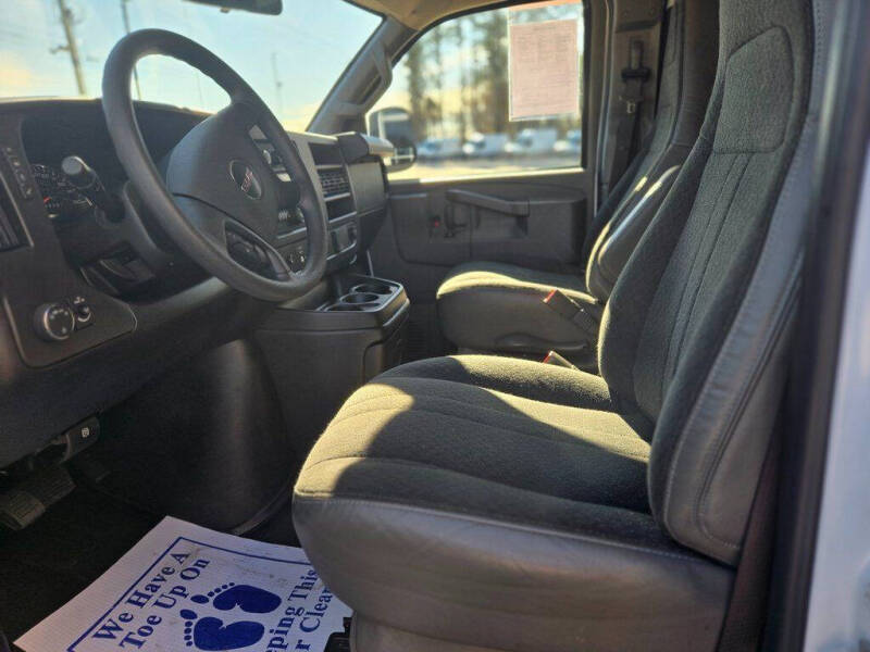 2024 GMC Savana 2500