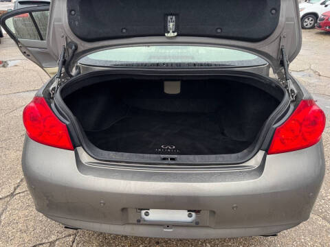 2011 Infiniti G37 Sedan x