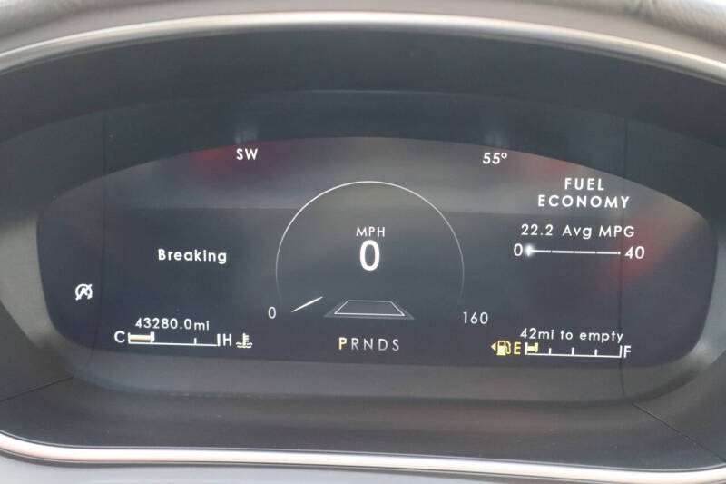 2020 Lincoln Nautilus Reserve