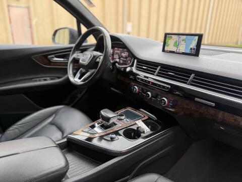 2017 Audi Q7 3.0T quattro Premium Plus
