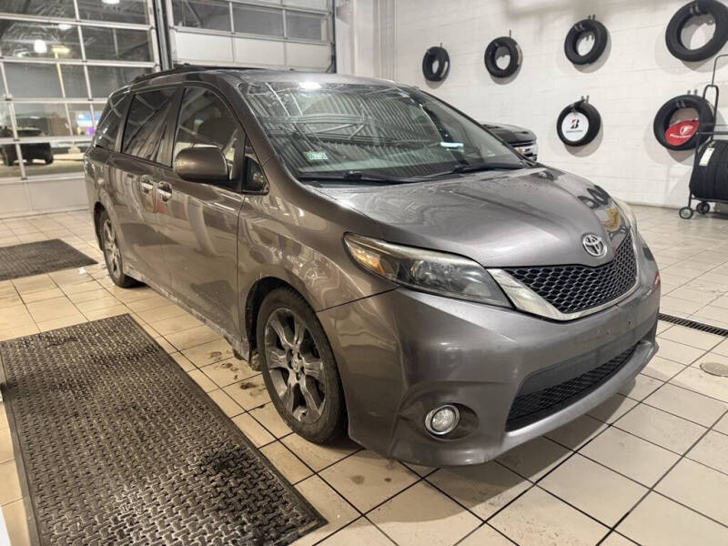 2015 Toyota Sienna