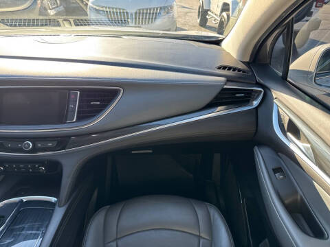 2019 Buick Enclave Essence