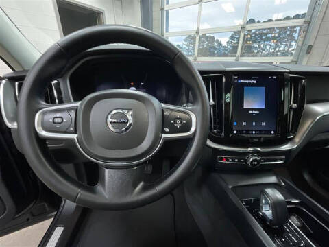 2023 Volvo XC60 B5 Core