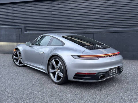2024 Porsche 911 Carrera